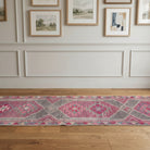 Ikat pattern on the Kevserperi vintage runner rug – handmade in Anatolia, Turkey