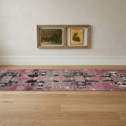 Tribal pattern on the Galenonassa vintage runner rug – handmade in Anatolia, Turkey