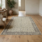 Floral pattern on the Berrakruh vintage area rug – handmade in Anatolia, Turkey