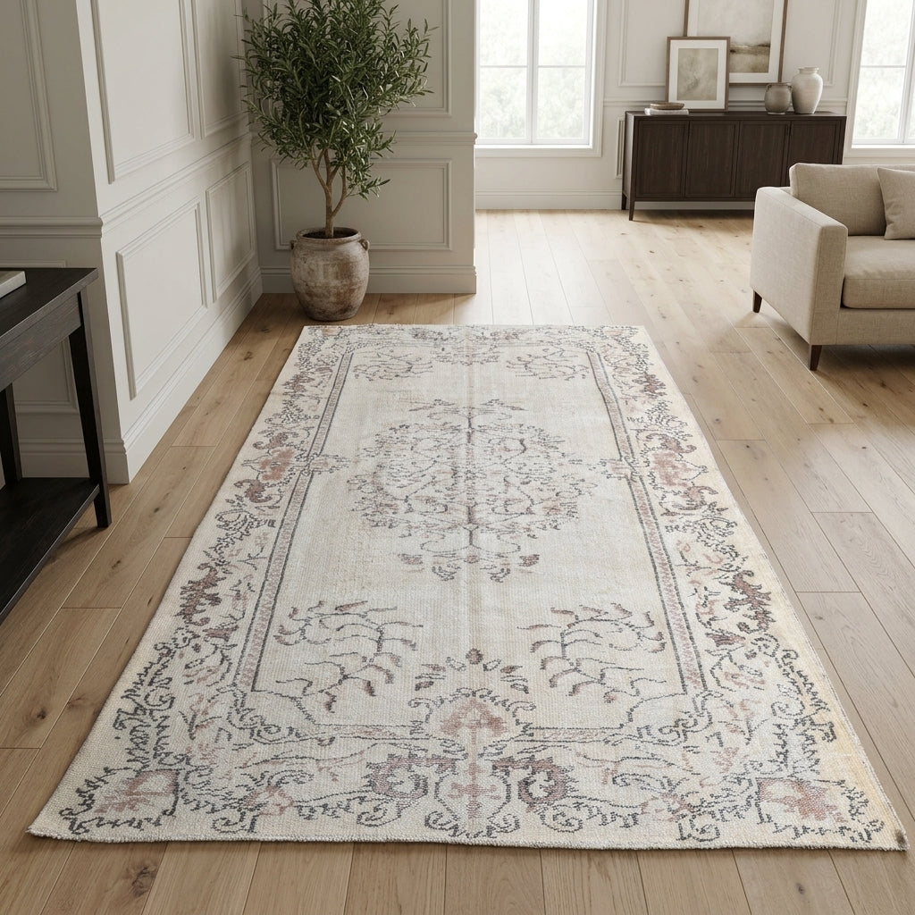 Oriental pattern on the Bariyat antique washed vintage area rug – handmade in Anatolia, Turkey