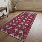 Floral pattern on the Defnefruz vintage kilim runner rug – handwoven flatweave in Anatolia, Turkey