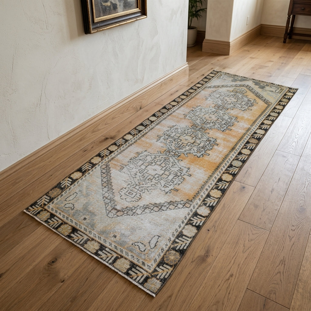 Oriental pattern on the Yaseminsu distressed vintage runner rug – handmade in Anatolia, Turkey