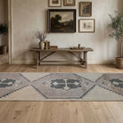 Tribal pattern on the Nahitgul vintage runner rug – handmade in Anatolia, Turkey