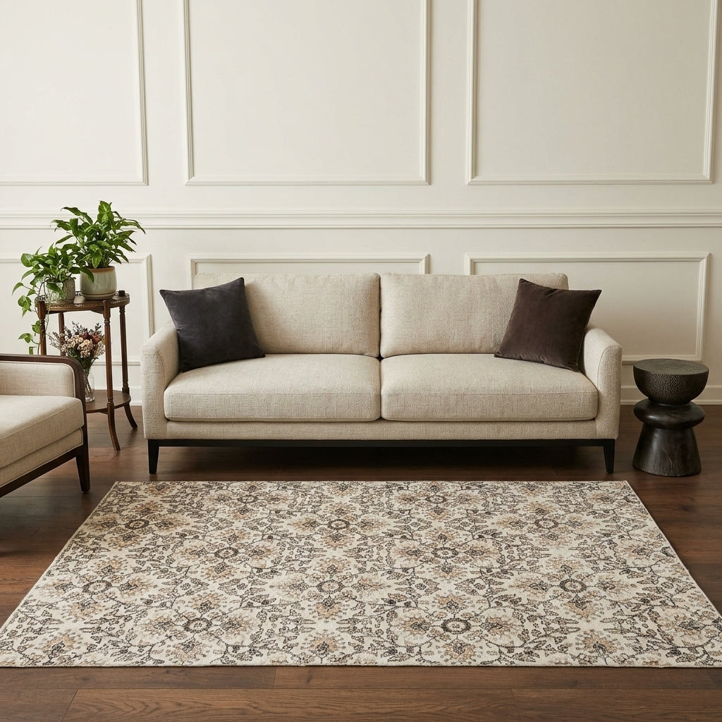 Floral pattern on the Silagul vintage area rug – handmade in Anatolia, Turkey