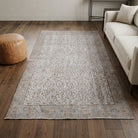 Floral pattern on the Pelagokome vintage area rug – handmade in Anatolia, Turkey