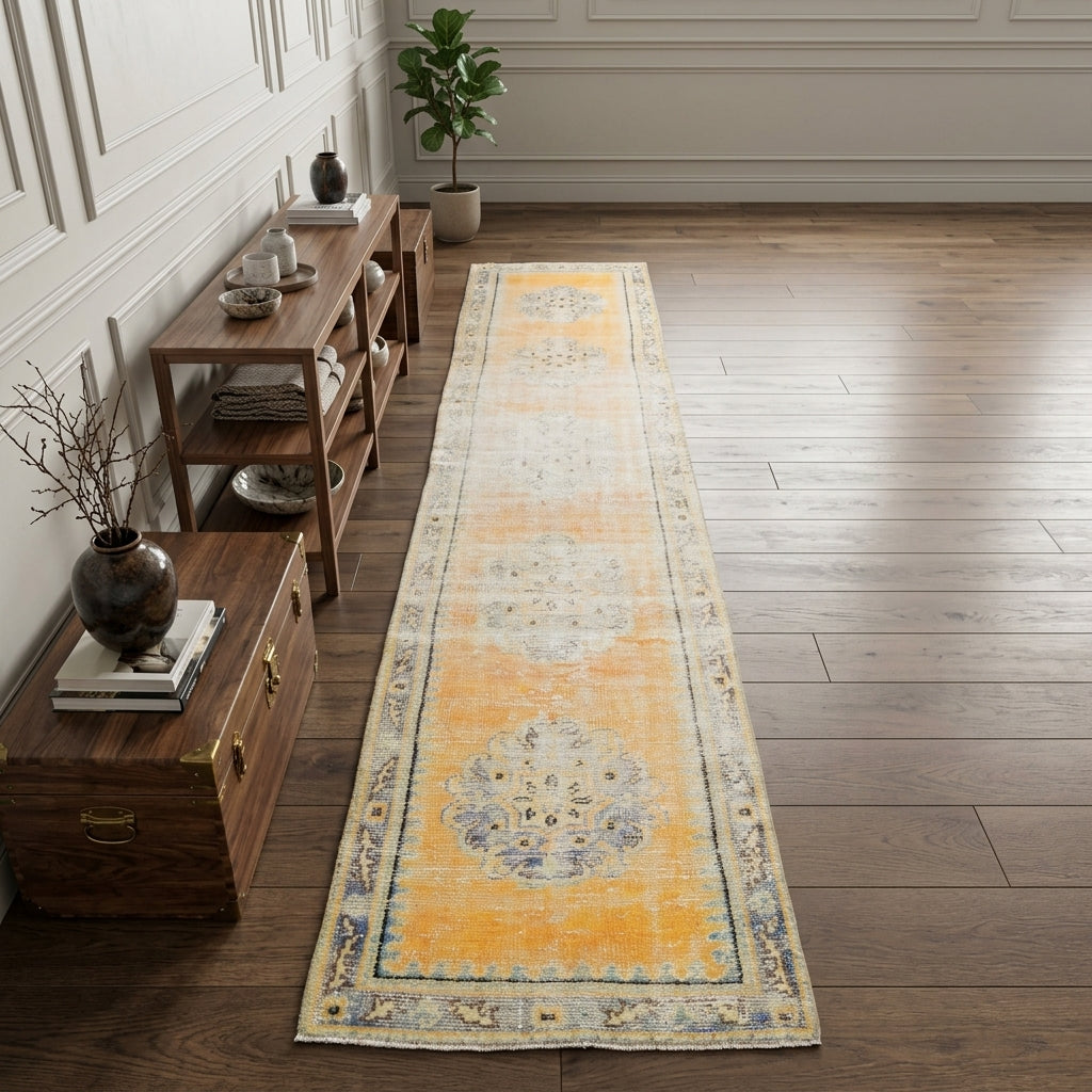 Oriental pattern on the Goksugul antique washed vintage runner rug – handmade in Anatolia, Turkey