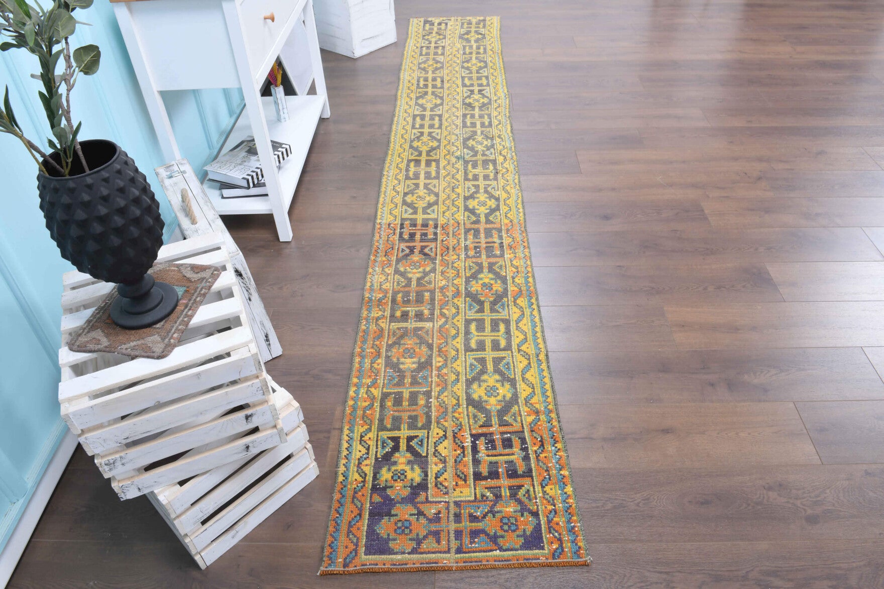 56x347 cm vintage patchwork Anatolian runner rug – Amaranthpeia, low pile, wool