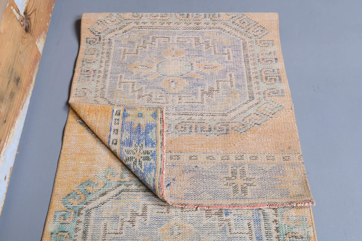 Vintage Runner Rug - 29116