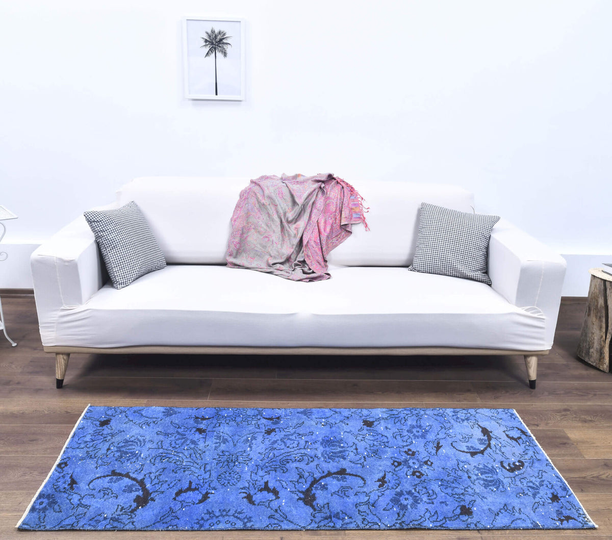 Authentic Anatolian vintage runner rug (1970s) with floral design – one-of-a-kind at Fame Rugs