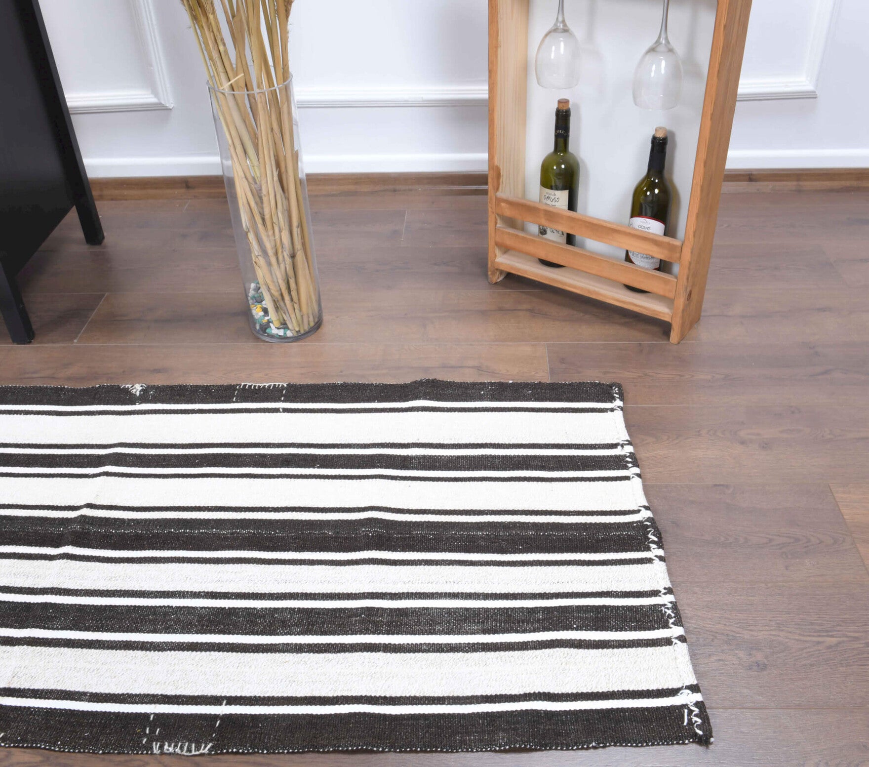 Handwoven flatweave wool runner from Anatolia, Turkey – 2x6 Wool Vintage Kilim Runner Rug 2'3" x 5'7"