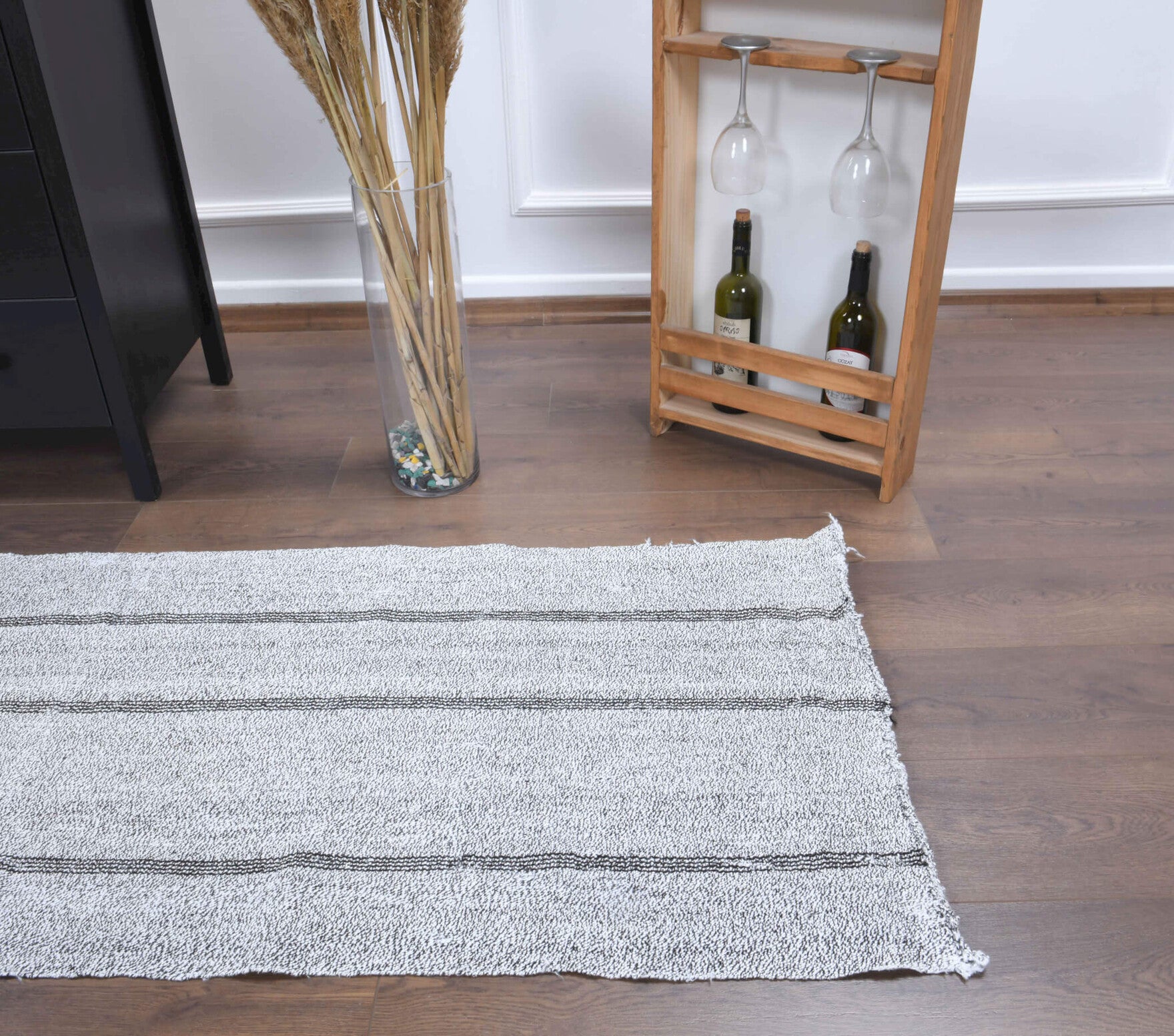 Handwoven flatweave wool runner from Anatolia, Turkey – 2x7 Wool Vintage Kilim Runner Rug 2'4" x 6'7"