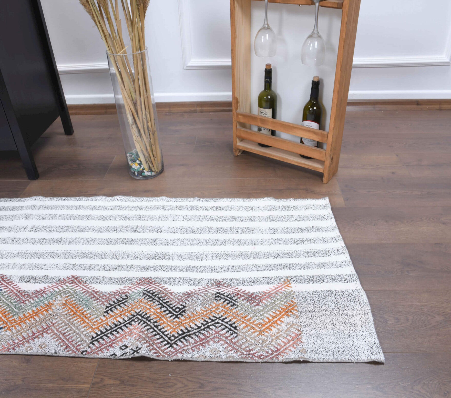 Handwoven flatweave wool runner from Anatolia, Turkey – 2x7 Wool Vintage Kilim Runner Rug 2'2" x 6'11"