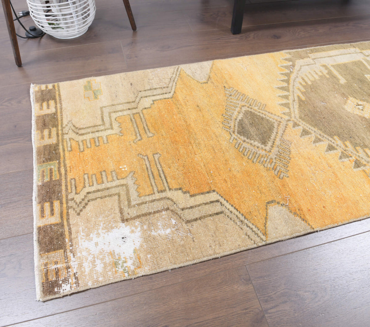 Handmade wool runner from Anatolia, Turkey – 2x8 Wool Oushak Vintage Runner Rug 2'4" x 7'10"
