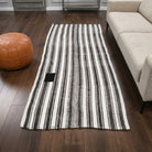 Striped pattern on the Aysenur vintage kilim rug – handwoven flatweave in Anatolia, Turkey
