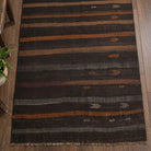 Striped pattern on the Vuslatumut vintage kilim rug – handwoven flatweave in Anatolia, Turkey