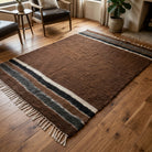 Solid pattern on the Tubapare vintage kilim rug – handwoven flatweave in Anatolia, Turkey