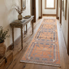 Oriental pattern on the Berilcihan vintage runner rug – handmade in Anatolia, Turkey