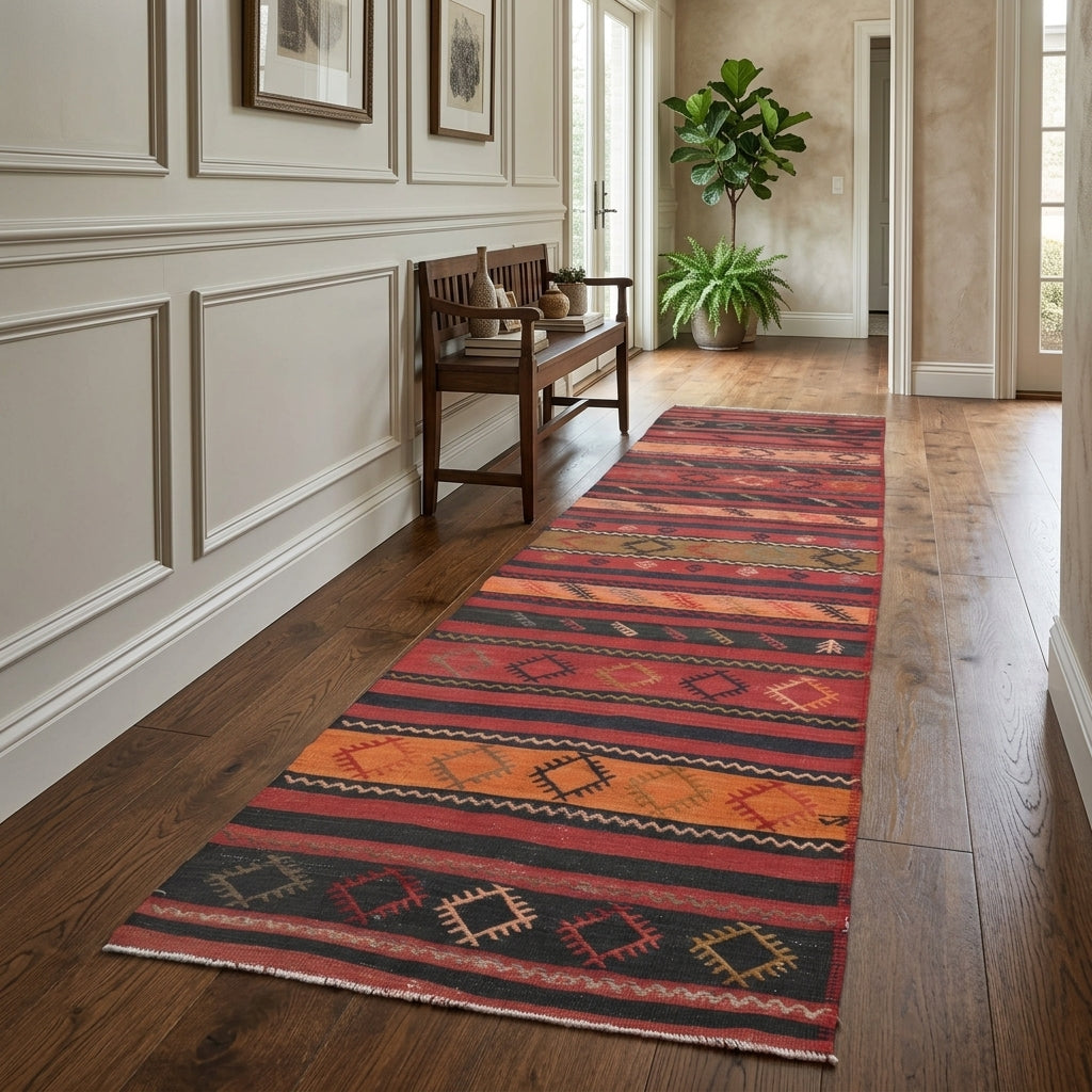 Ikat pattern on the Meneksecihan vintage kilim runner rug – handwoven flatweave in Anatolia, Turkey