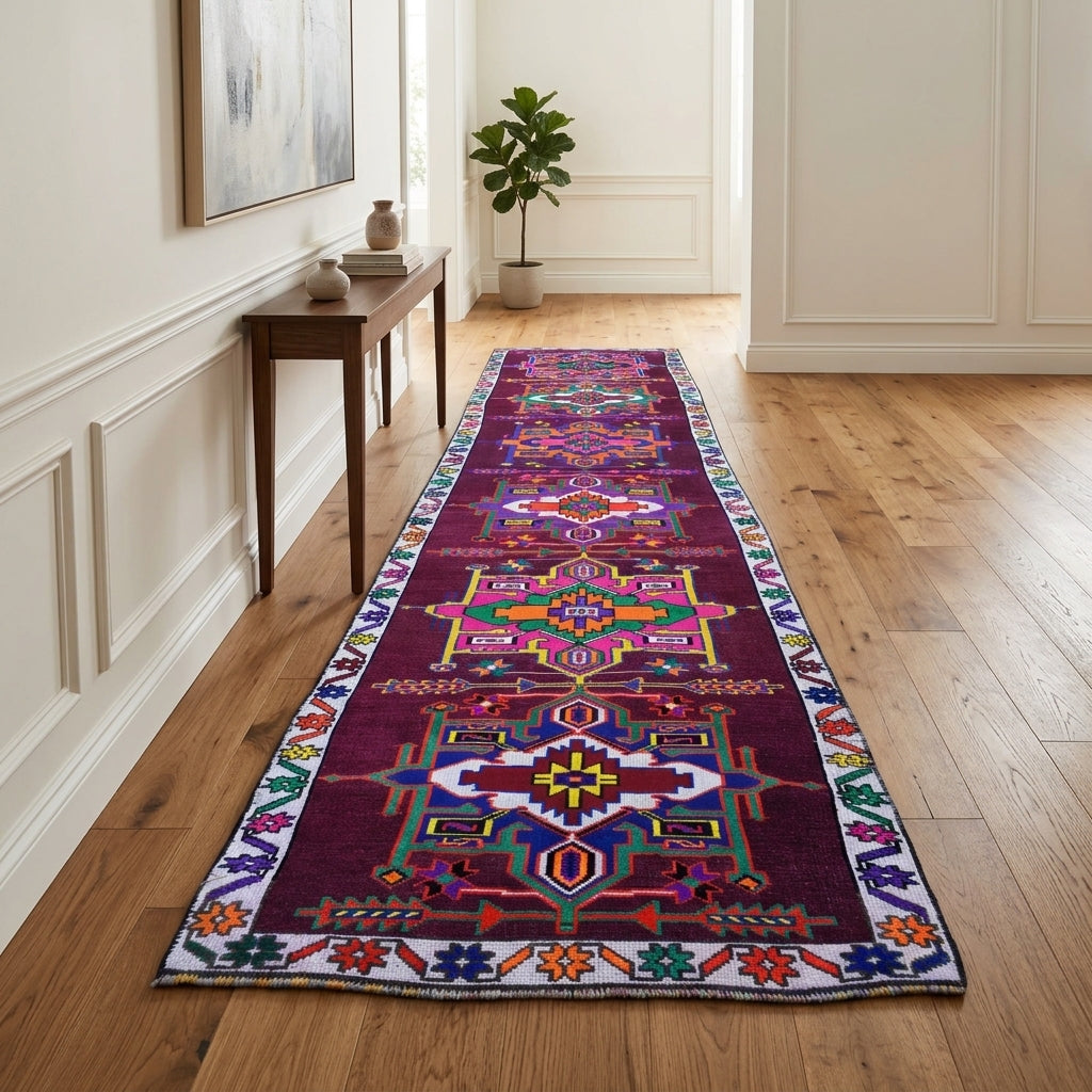 Tribal pattern on the Melissolampe vintage runner rug – handmade in Anatolia, Turkey