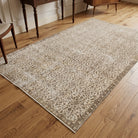 Floral pattern on the Melisperi vintage area rug – handmade in Anatolia, Turkey