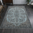 Oriental pattern on the Thalophona vintage area rug – handmade in Anatolia, Turkey