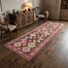 Ikat pattern on the Mehgonca vintage runner rug – handmade in Anatolia, Turkey