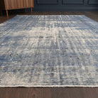Solid pattern on the Mercan distressed vintage area rug – handmade in Anatolia, Turkey