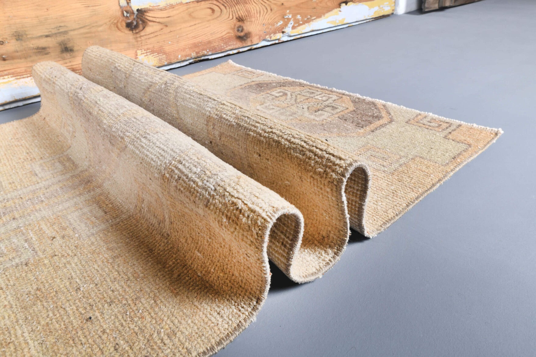 Vintage Beige Oushak Runner Rug