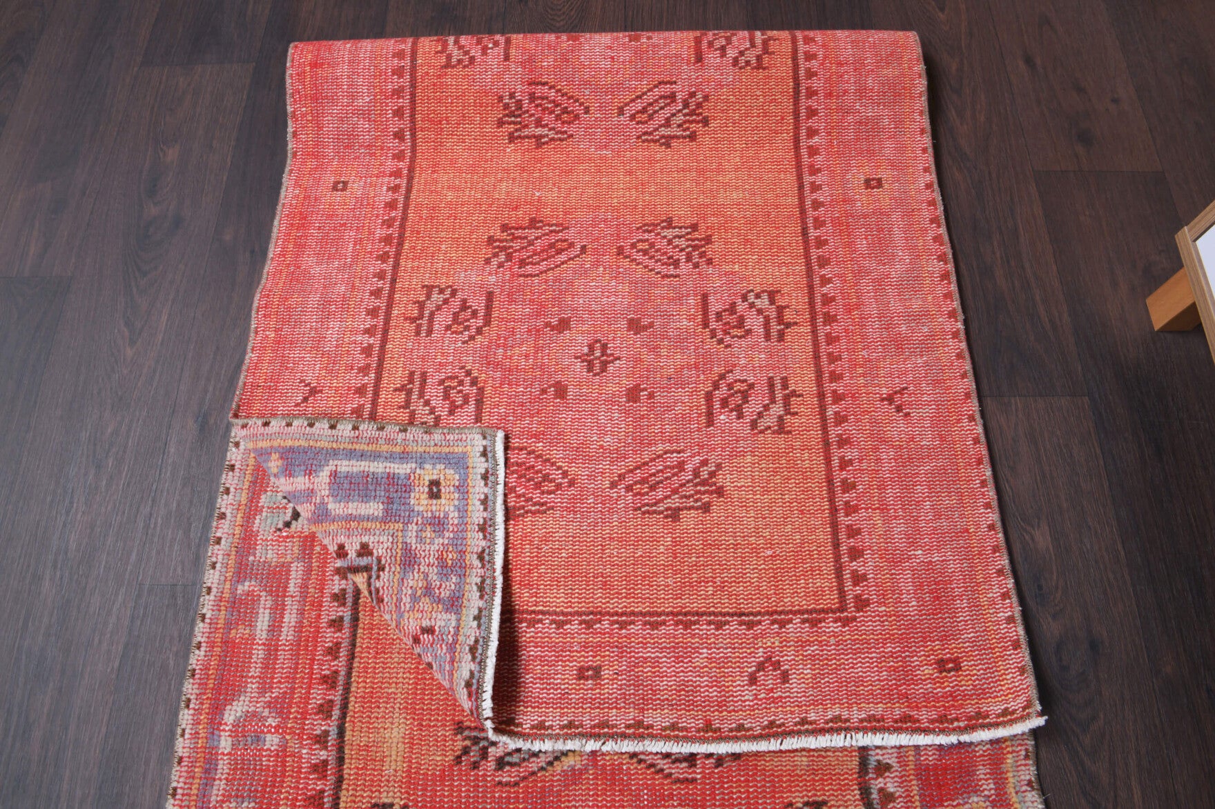 Authentic Anatolian vintage runner rug (1970s) with tribal design – one-of-a-kind at Fame Rugs