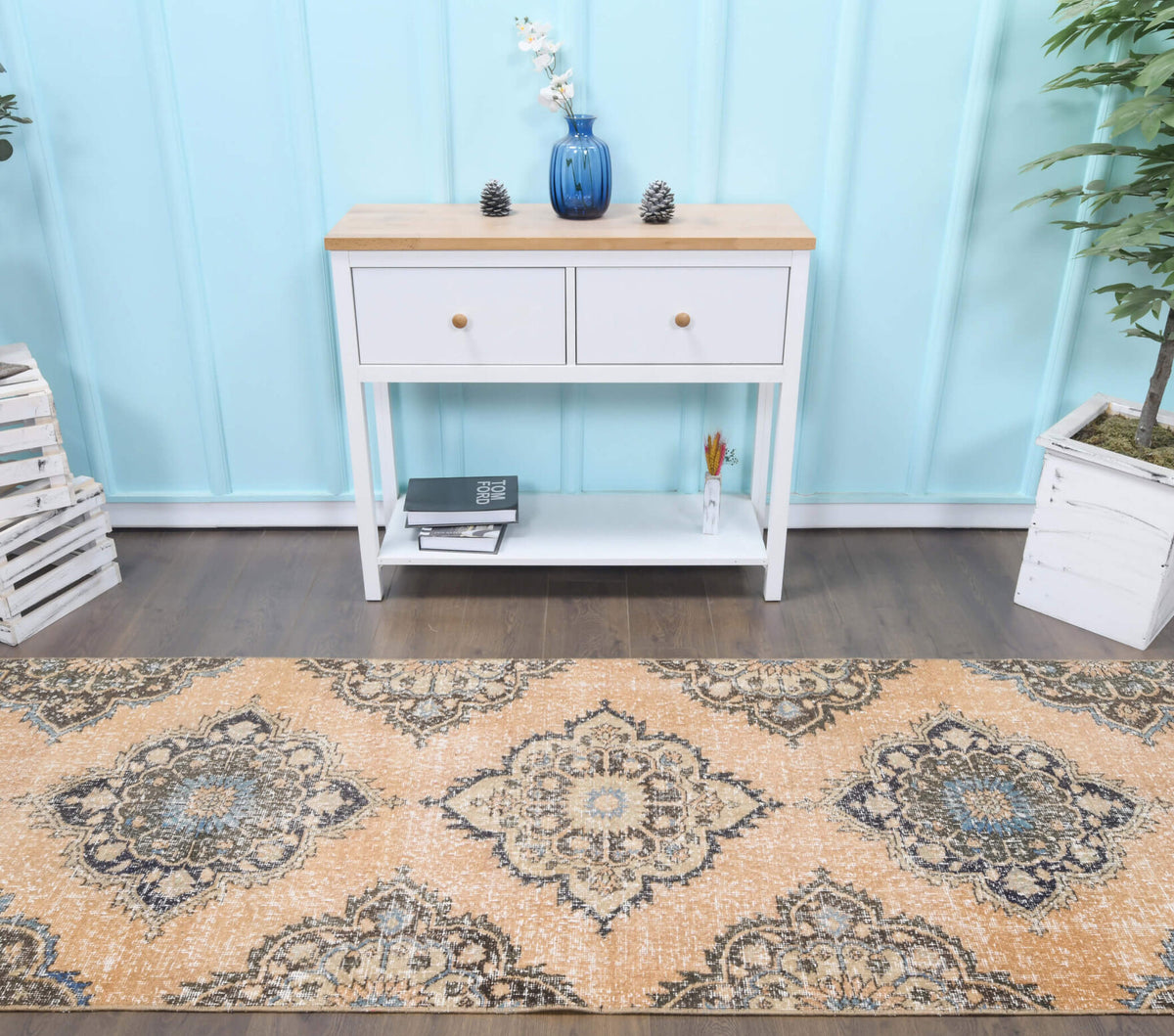 Handmade wool runner from Anatolia, Turkey – Ispart Vintage Runner Rug 3'4" x 11'3"