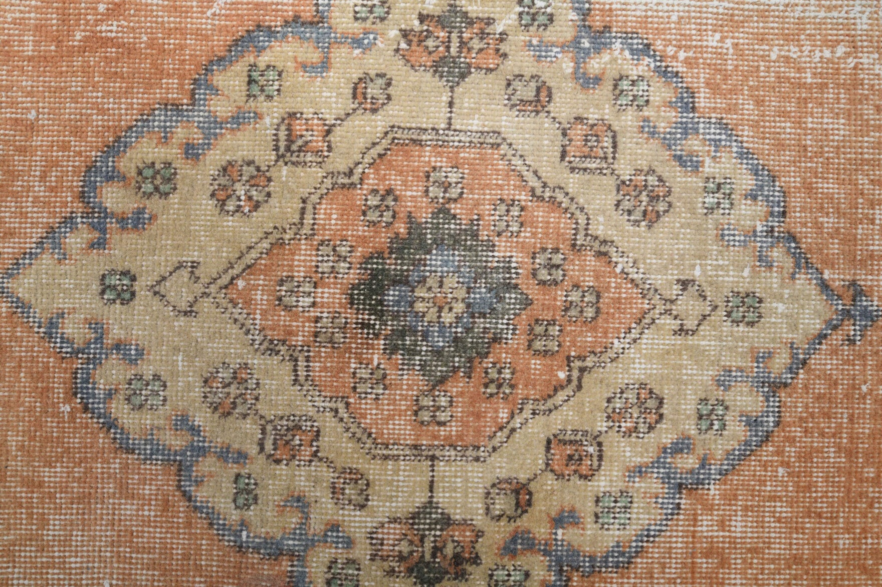 Vintage Runner Rug - 26704