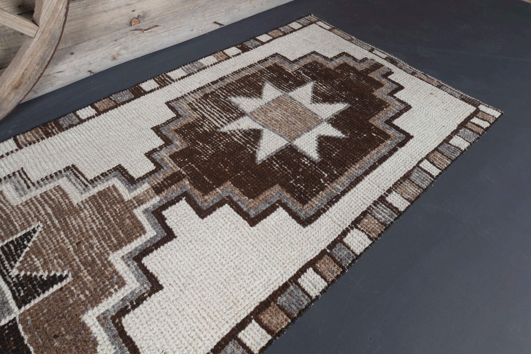 97x323 cm vintage Anatolian runner rug – Zuhrehayat, low pile, wool