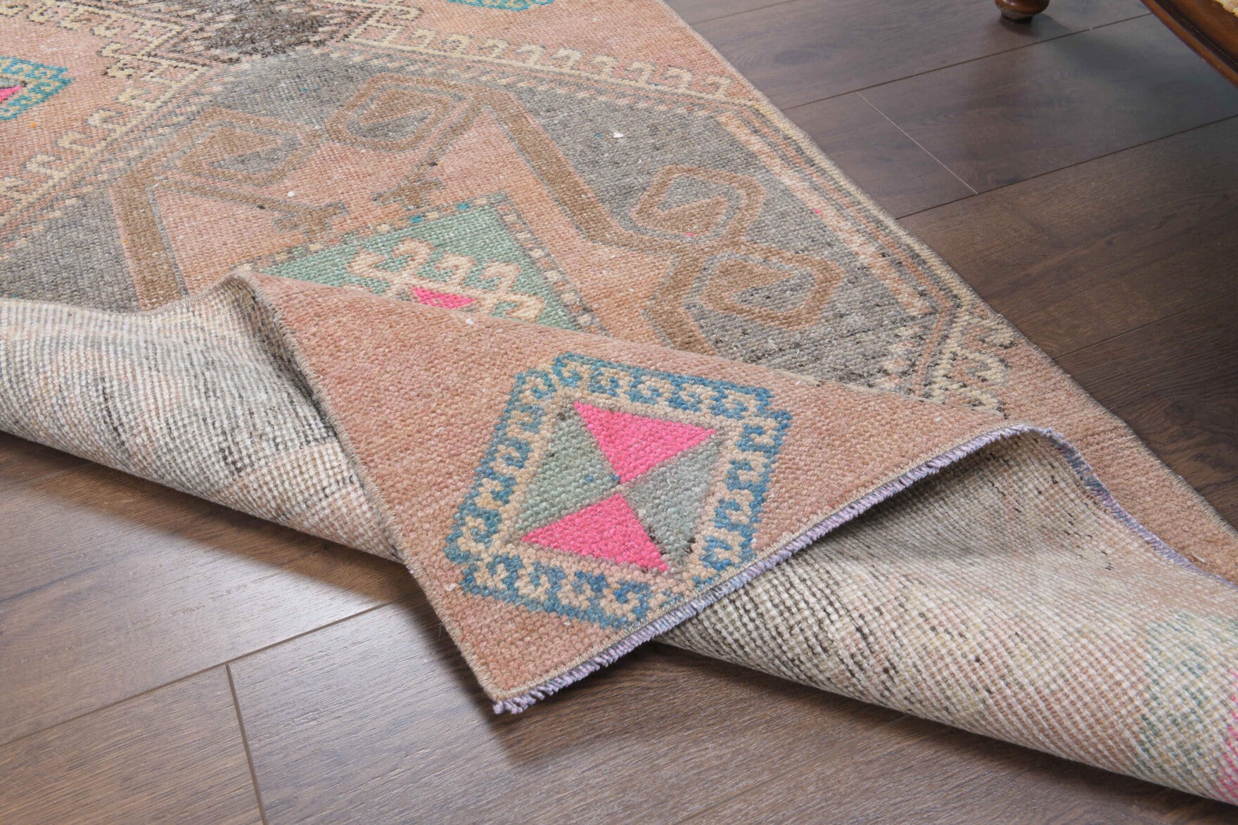 Periperver – vintage oriental runner for living room or hallway, 2'8" x 10'6" (81x320 cm)