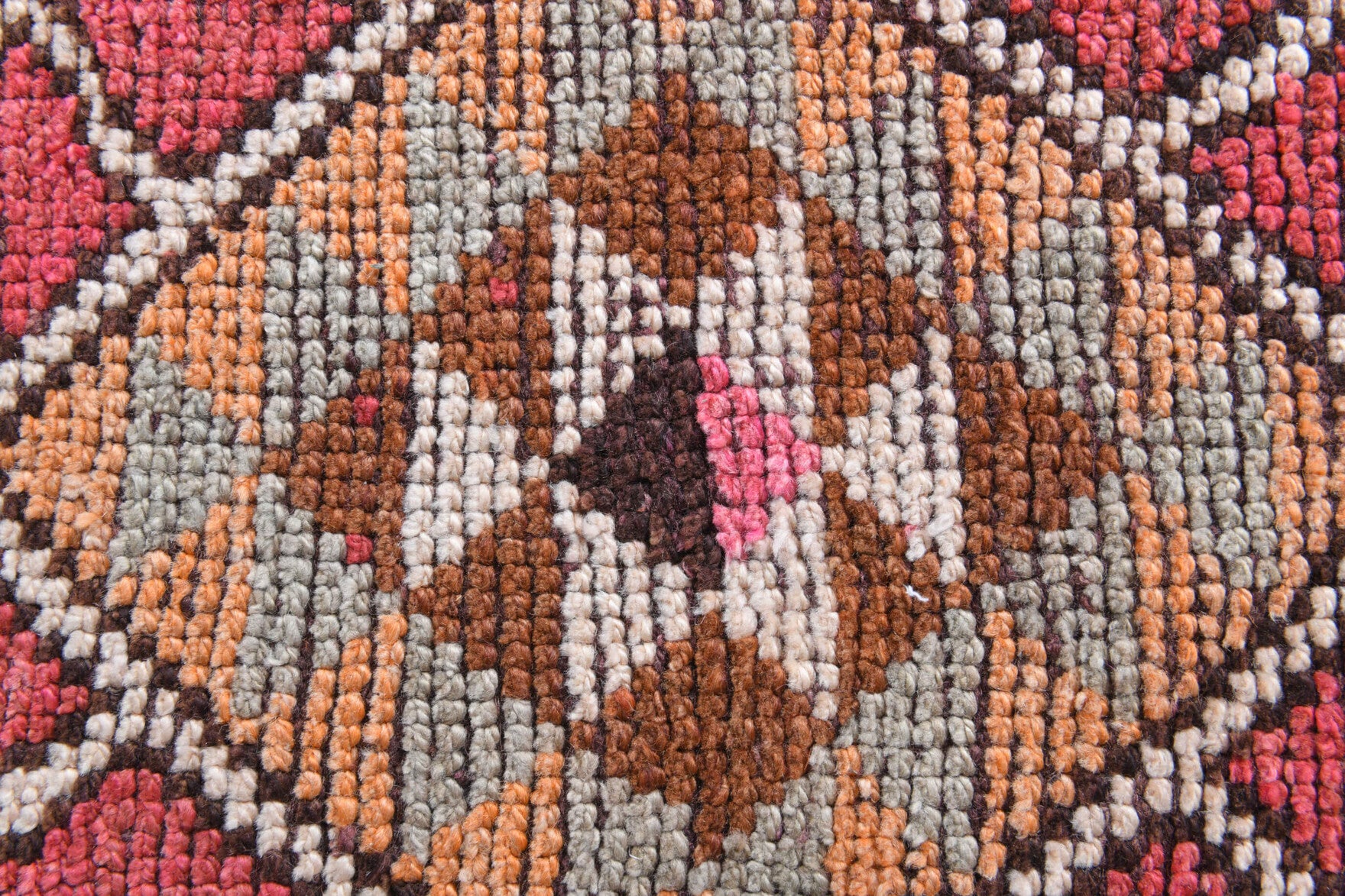 Authentic Anatolian vintage runner rug (1970s) with oriental design – one-of-a-kind at Fame Rugs