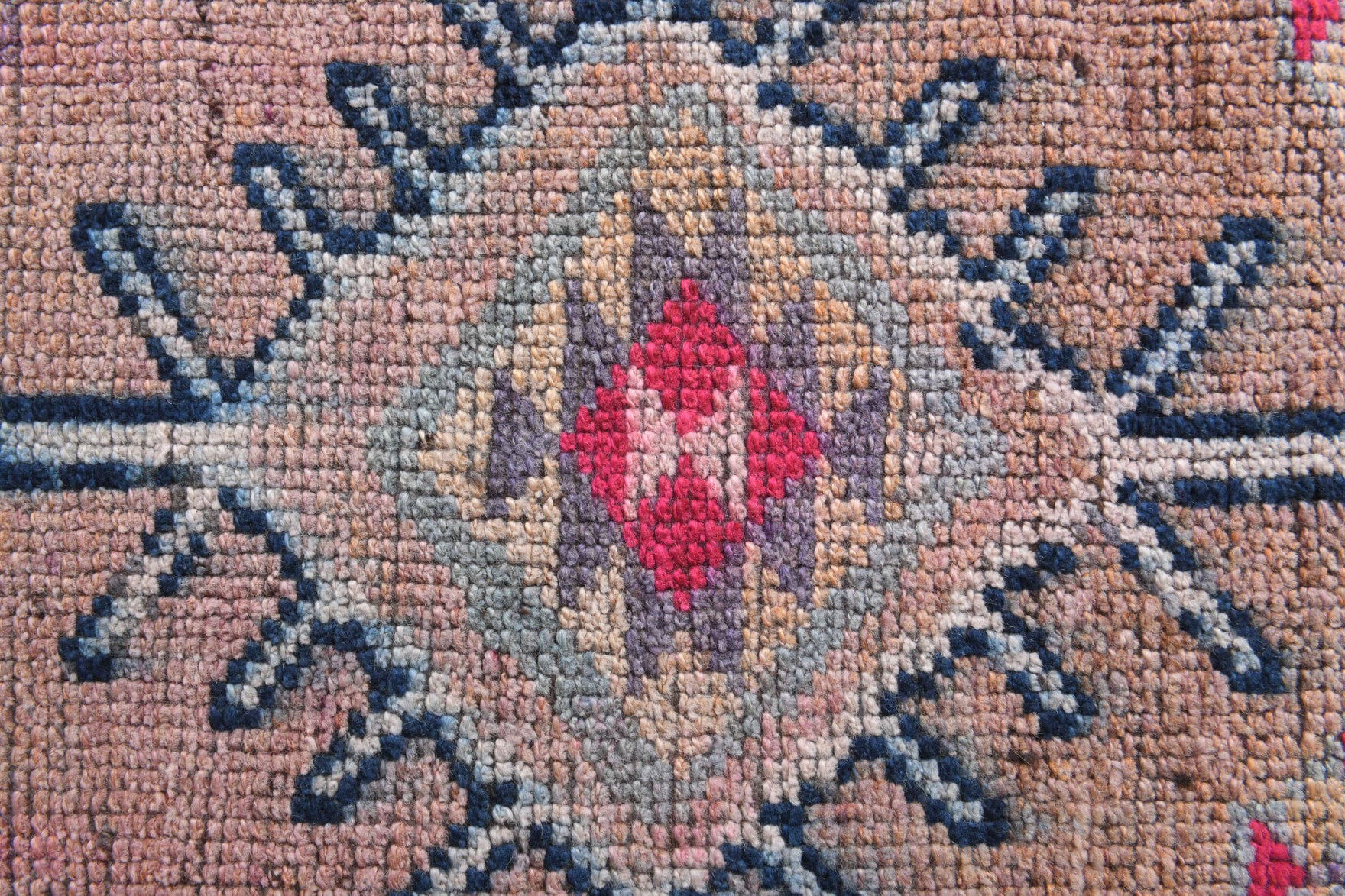 Authentic Anatolian vintage runner rug (1970s) with oriental design – one-of-a-kind at Fame Rugs