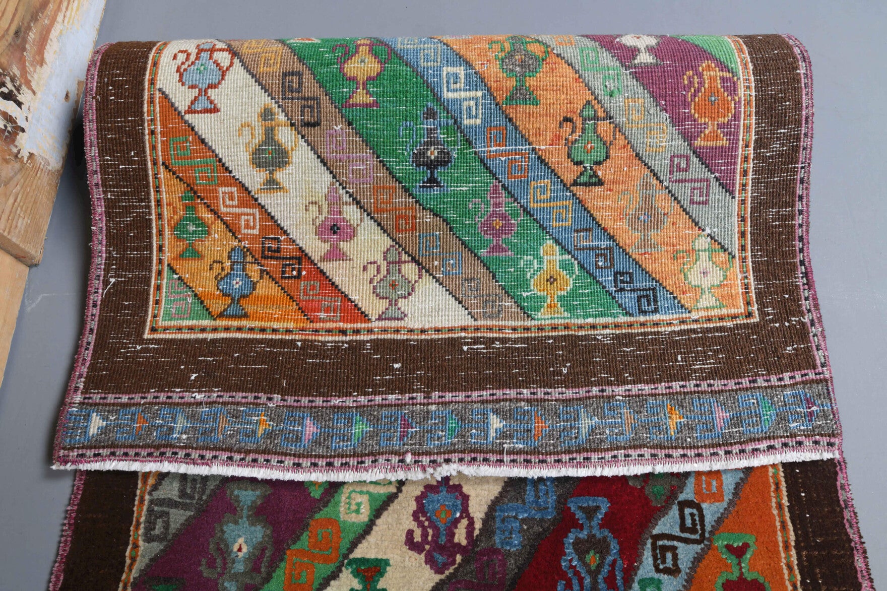 80x158 cm retro vintage Anatolian area rug – Timophrosyne, low pile, wool