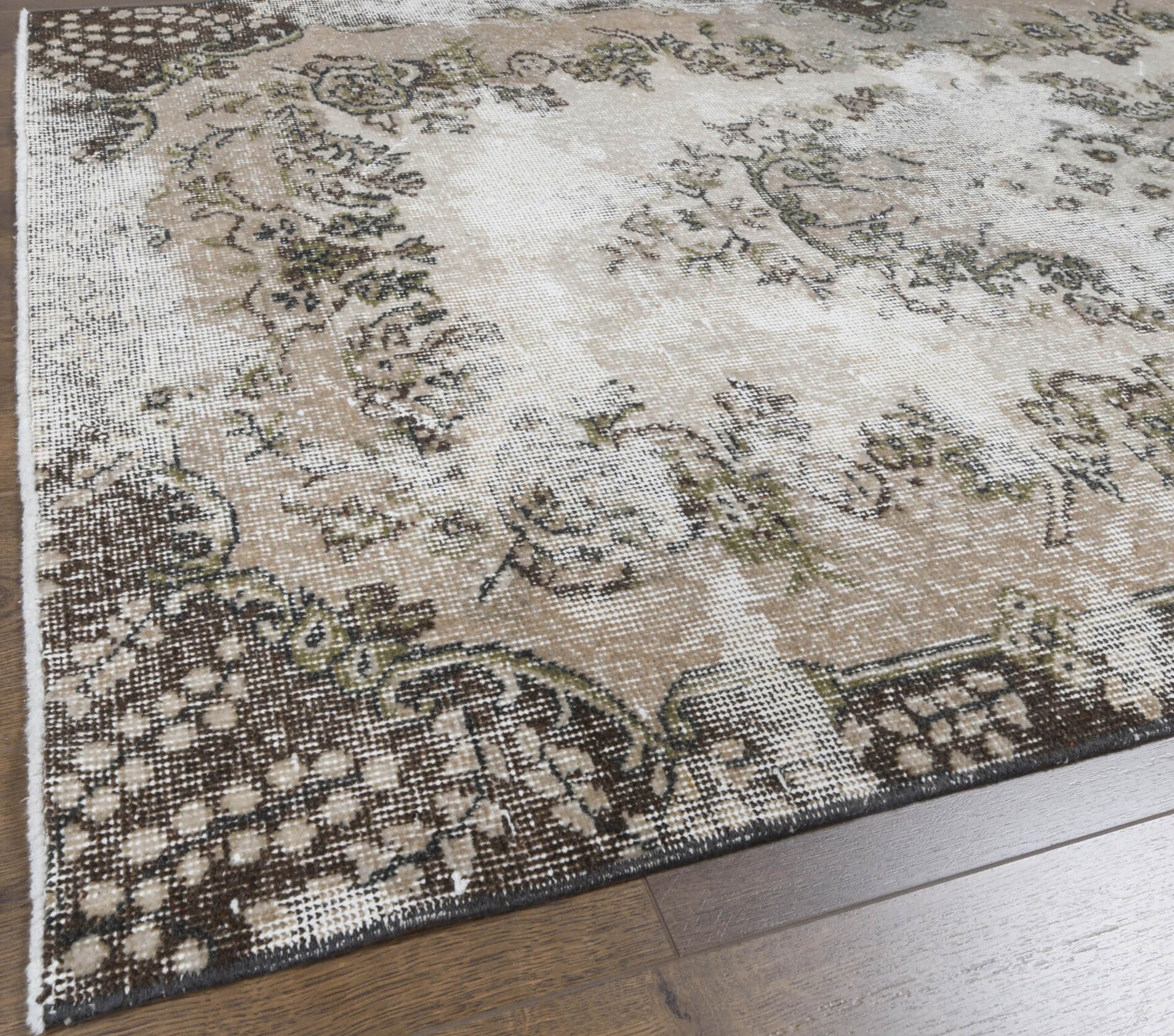 108x193 cm vintage Anatolian area rug – Renginefsan, low pile, wool