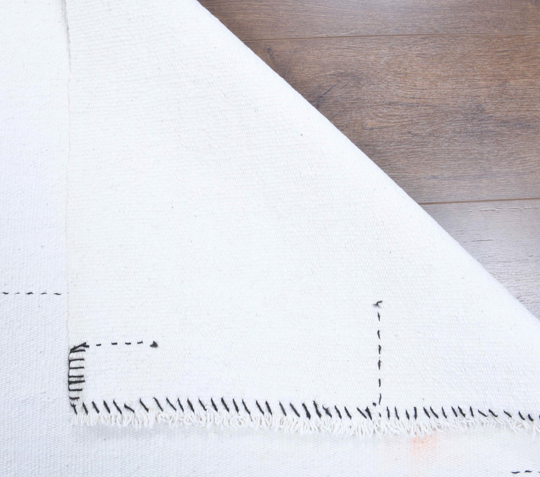 Tubara runner: 1960s handwoven flatweave Anatolian runner