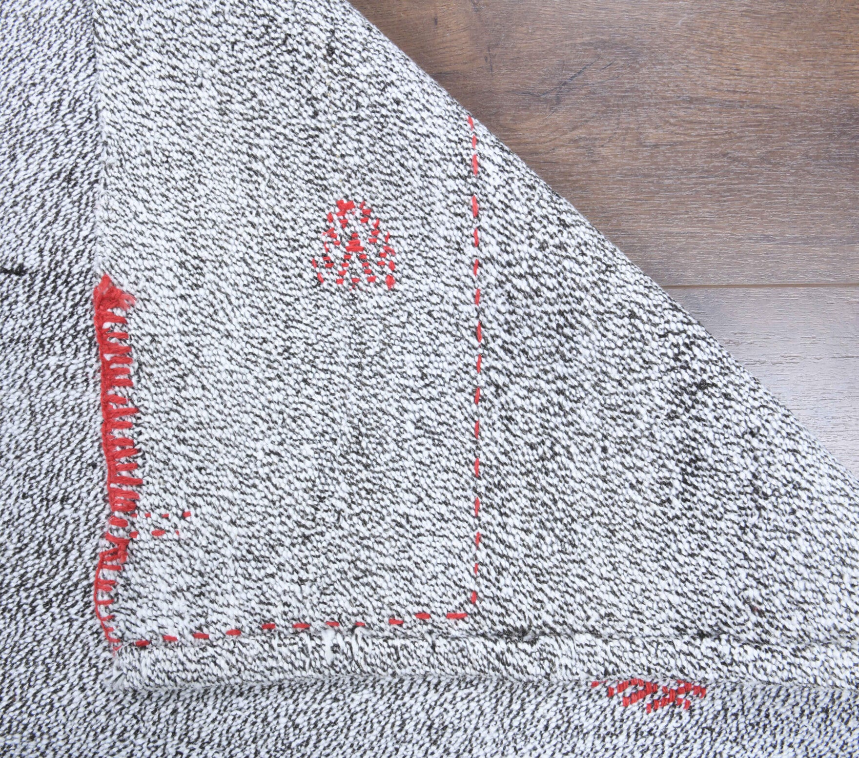 Tubapezir runner: 1960s handwoven flatweave Anatolian runner with solid motifs