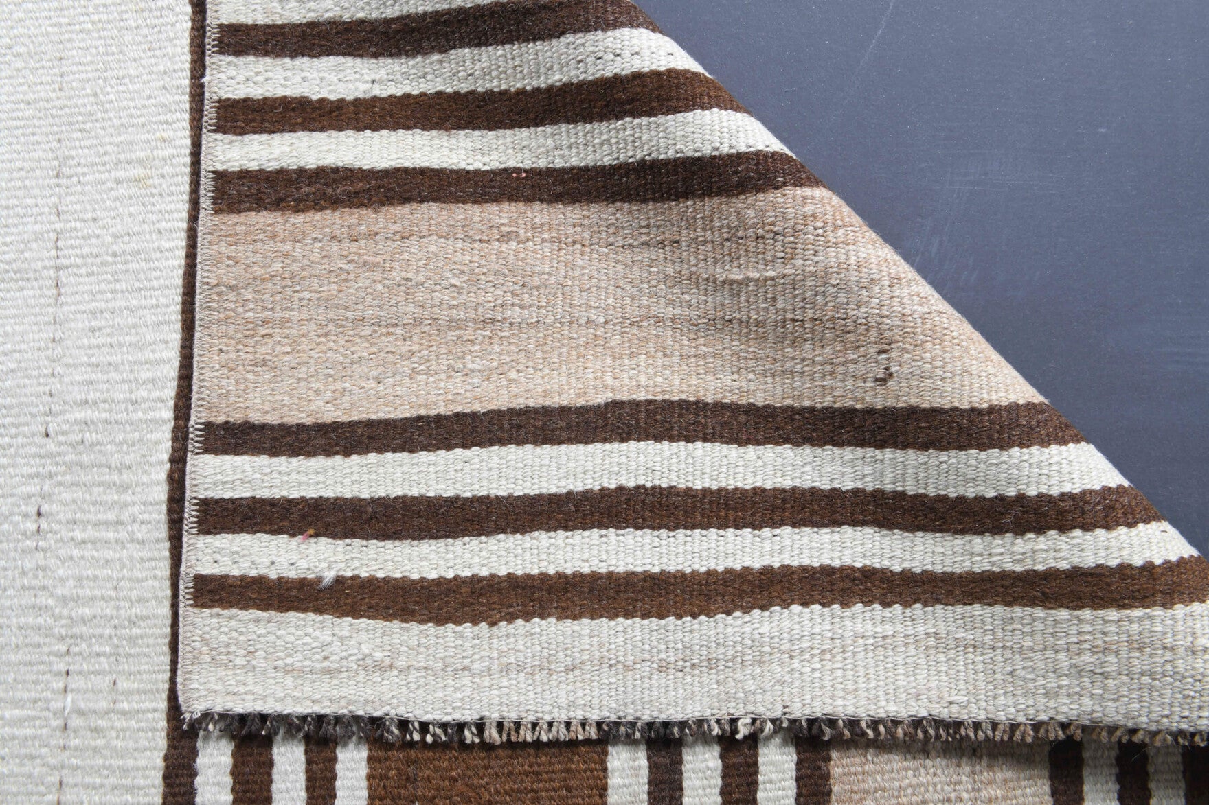 Handwoven flatweave wool runner from Anatolia, Turkey – 3x8 Flatweave Wool Vintage Runner Rug 2'6" x 7'10"