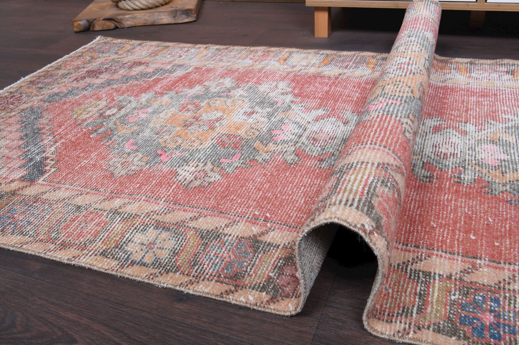 Handmade wool runner from Anatolia, Turkey – Vintage Runner Rug 3' x 9'2"