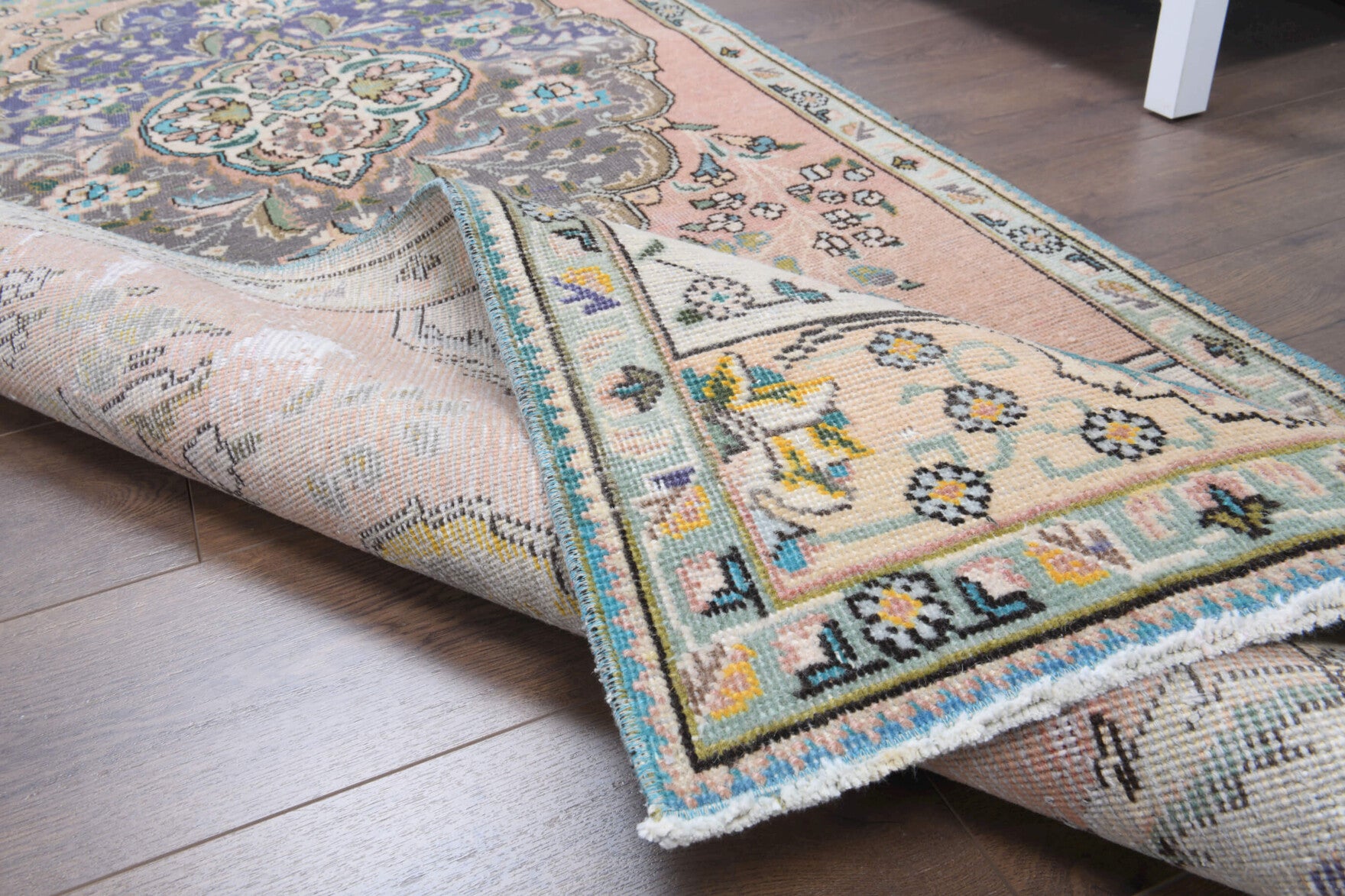 Handmade wool runner from Anatolia, Turkey – Vintage Runner Rug 3'1" x 9'2"