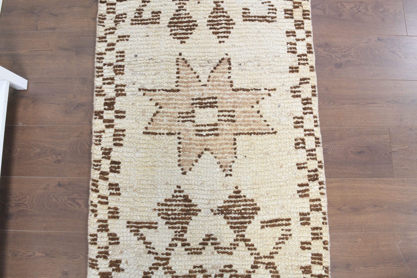 One-of-a-kind 1970s Anatolian vintage runner rug in %100 wool, 2'10" x 9'