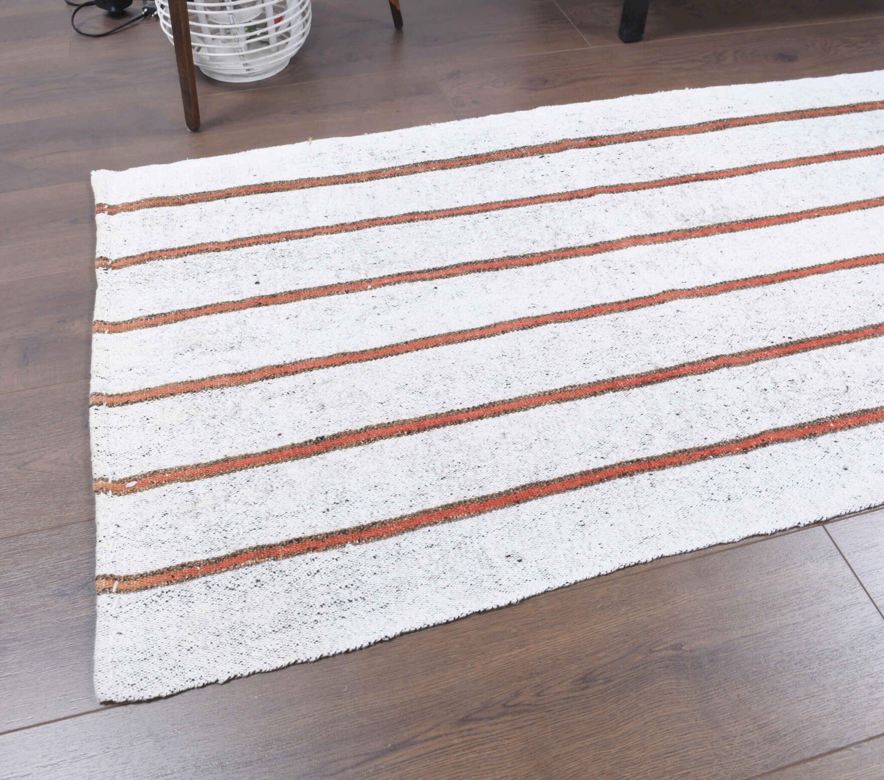Authentic Anatolian vintage kilim runner rug (1960s) – one-of-a-kind at Fame Rugs