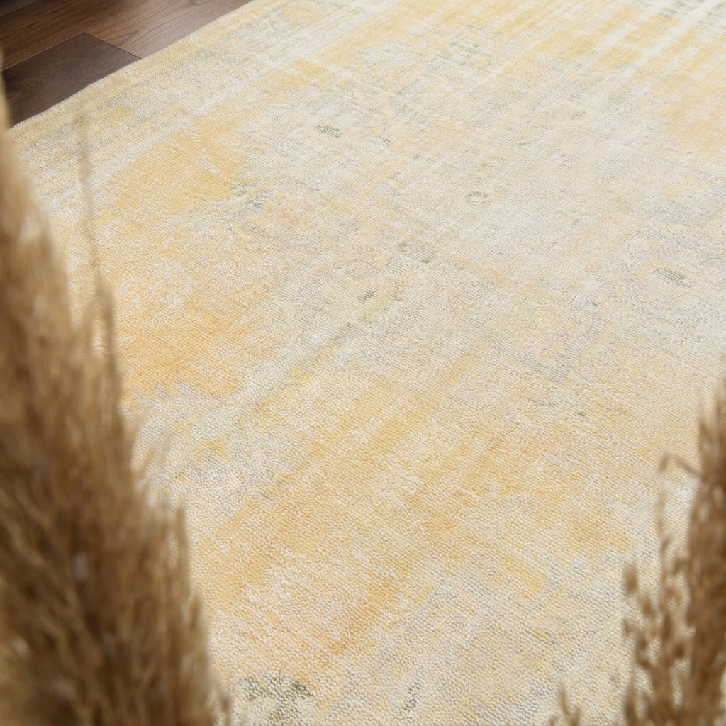 Oriental pattern on the Iriphone antique washed vintage area rug – handmade in Anatolia, Turkey