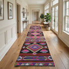 Geometric pattern on the Kevsernisin vintage kilim runner rug – handwoven flatweave in Anatolia, Turkey