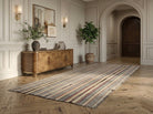 Striped pattern on the Porphyrorhoe vintage kilim rug – handwoven flatweave in Anatolia, Turkey