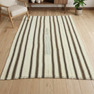 Oriental pattern on the Tiftiknur vintage kilim rug – handwoven flatweave in Anatolia, Turkey