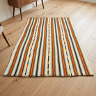 Striped pattern on the Theonassa vintage kilim rug – handwoven flatweave in Anatolia, Turkey
