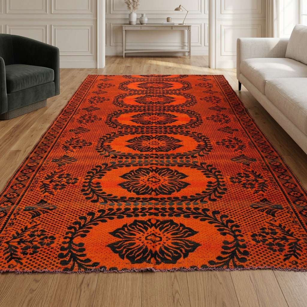 Oriental pattern on the Durulale vintage kilim rug – handwoven flatweave in Anatolia, Turkey